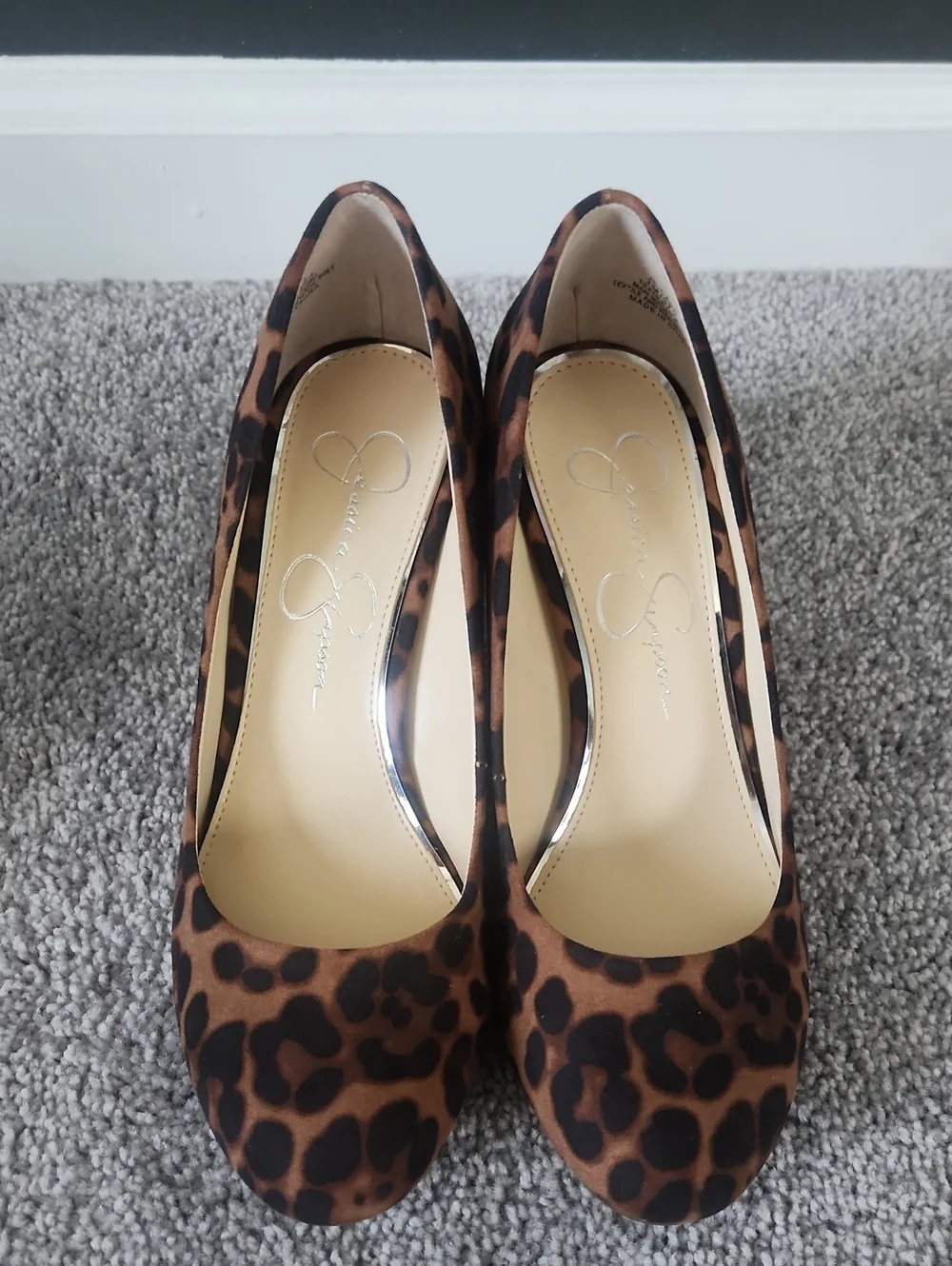 Jessica Simpson wedges animal print size 7